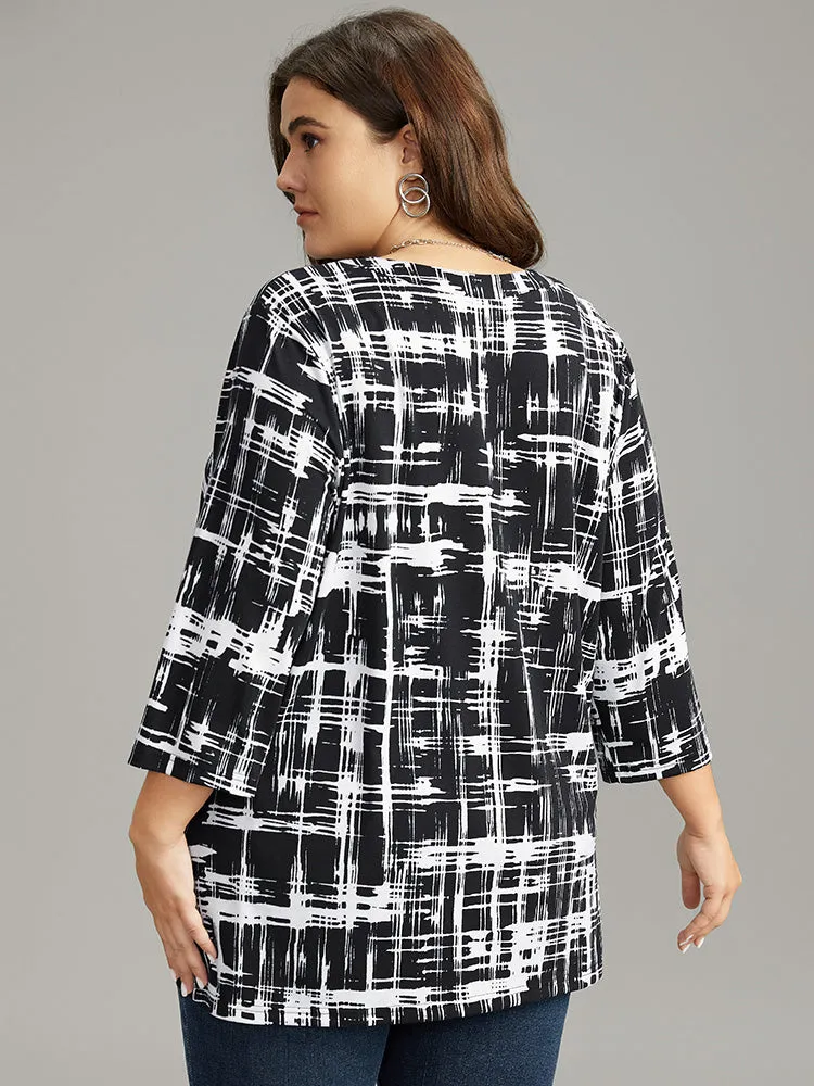 Contrast Colorblock Notched Plicated T-shirt sold by Bloomchic product image thumbnail 5