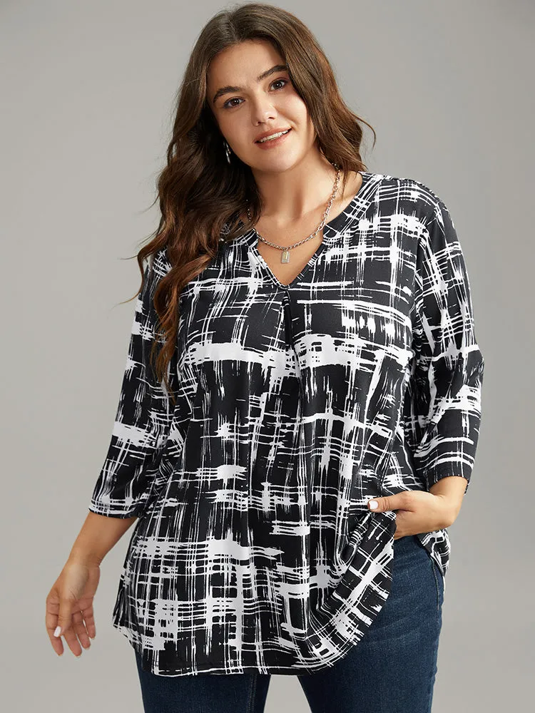 Contrast Colorblock Notched Plicated T-shirt sold by Bloomchic product image thumbnail 2