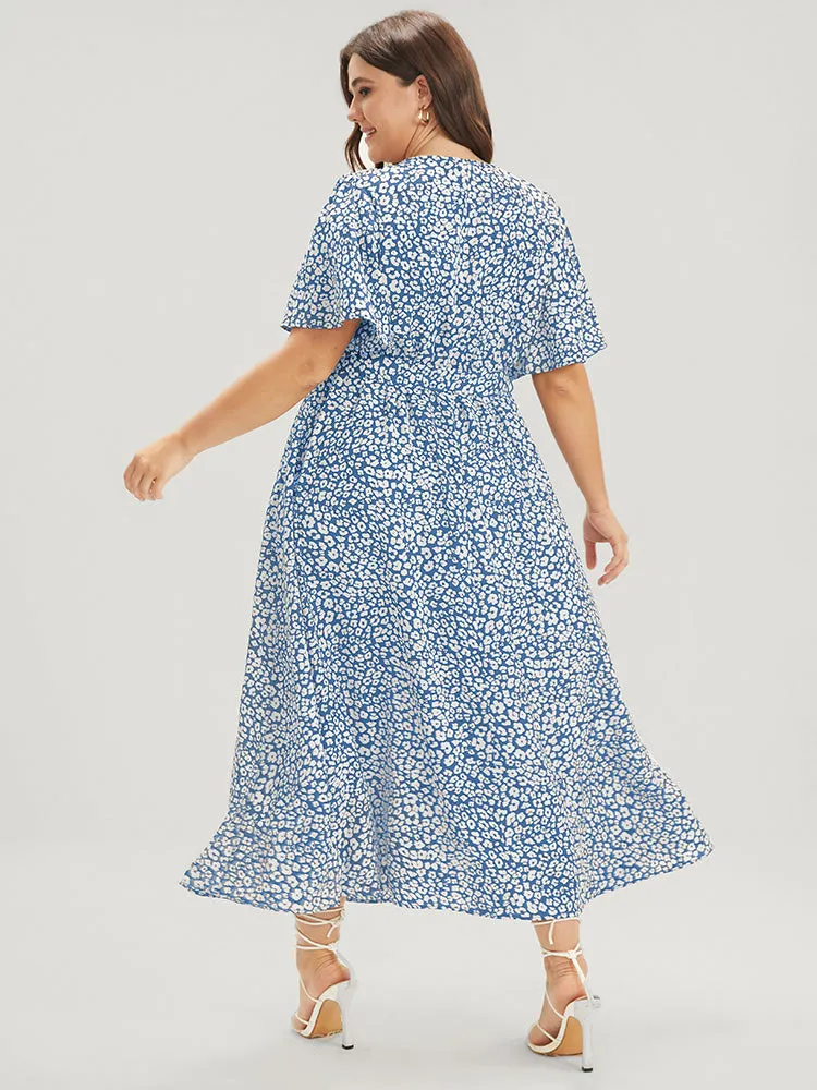 Floral Knotted Pocket Flutter Button Wrap Dress sold by Bloomchic product image thumbnail 4