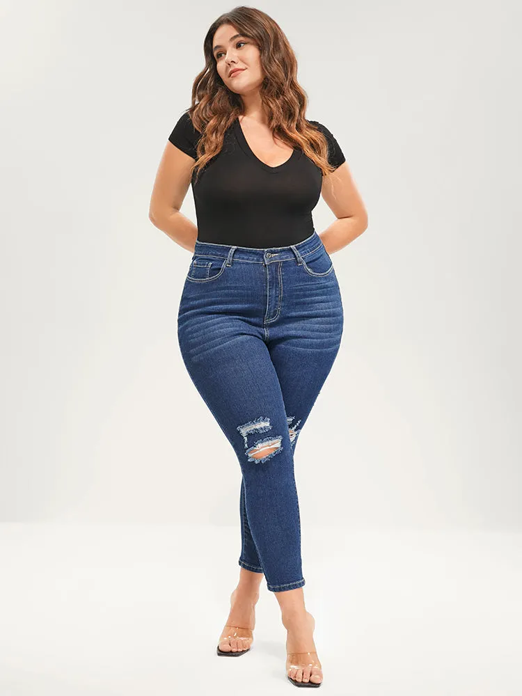 Skinny Moderately Stretchy Mid Rise Medium Wash Pocket Jeans sold by Bloomchic product image thumbnail 2