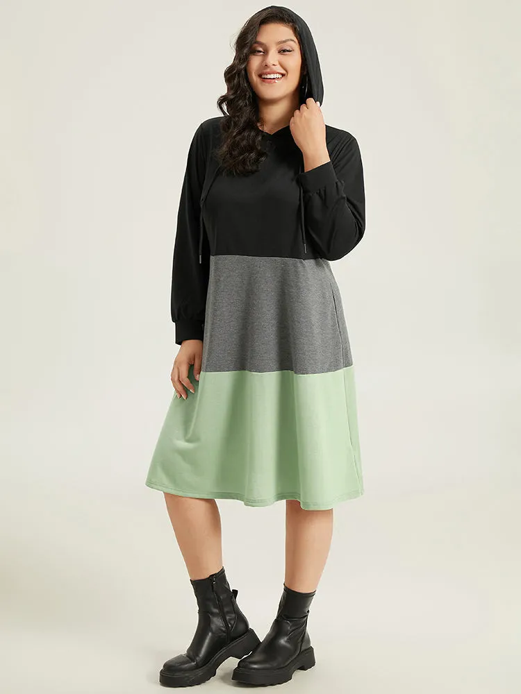 Colorblock Contrast Hooded Drawstring Dress sold by Bloomchic product image thumbnail 3