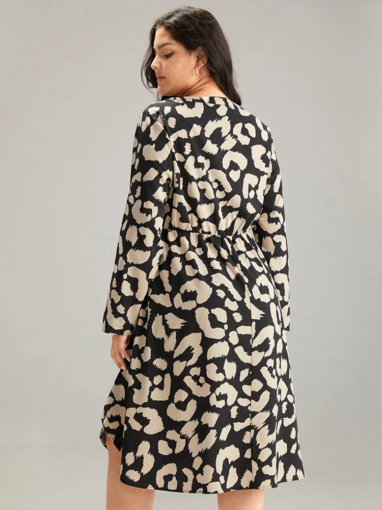 Geometric Pocket Elastic Waist Arc Hem Dress sold by Bloomchic product image thumbnail 5