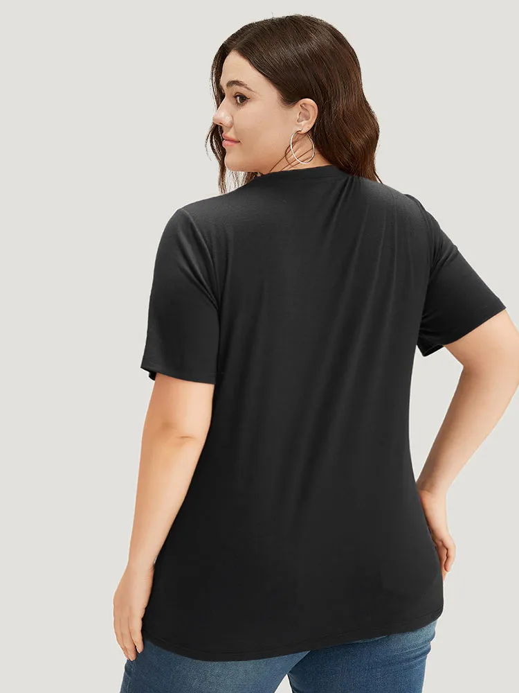 Feather Print V Neck T-shirt sold by Bloomchic product image thumbnail 2