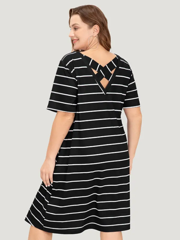 Striped Print Pocket Flutter Crossover Back Dress sold by Bloomchic
