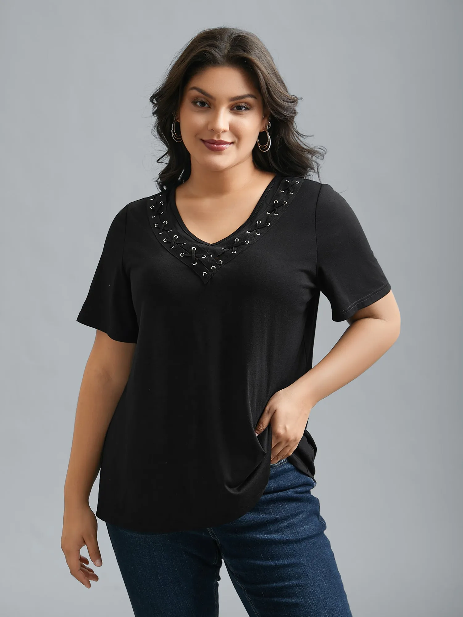 Stretchy V-Neck Hollow Fitted T-Shirt sold by Bloomchic product image thumbnail 2