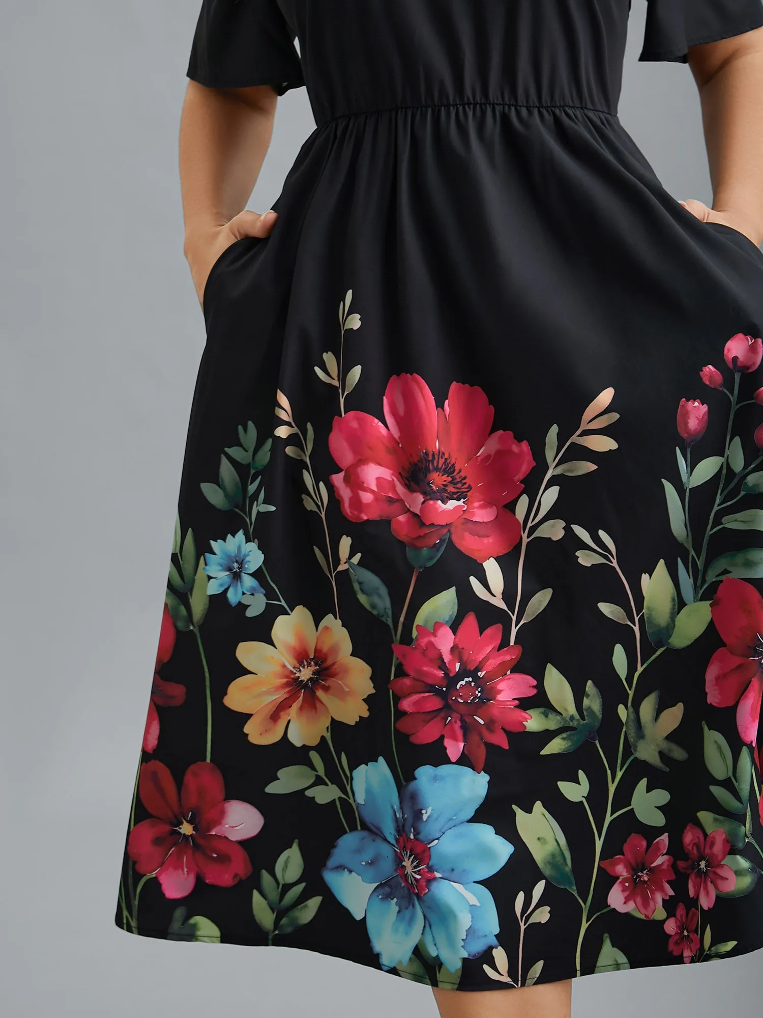 Floral Print V-Neck Half-Sleeve Midi Dress sold by Bloomchic product image thumbnail 3