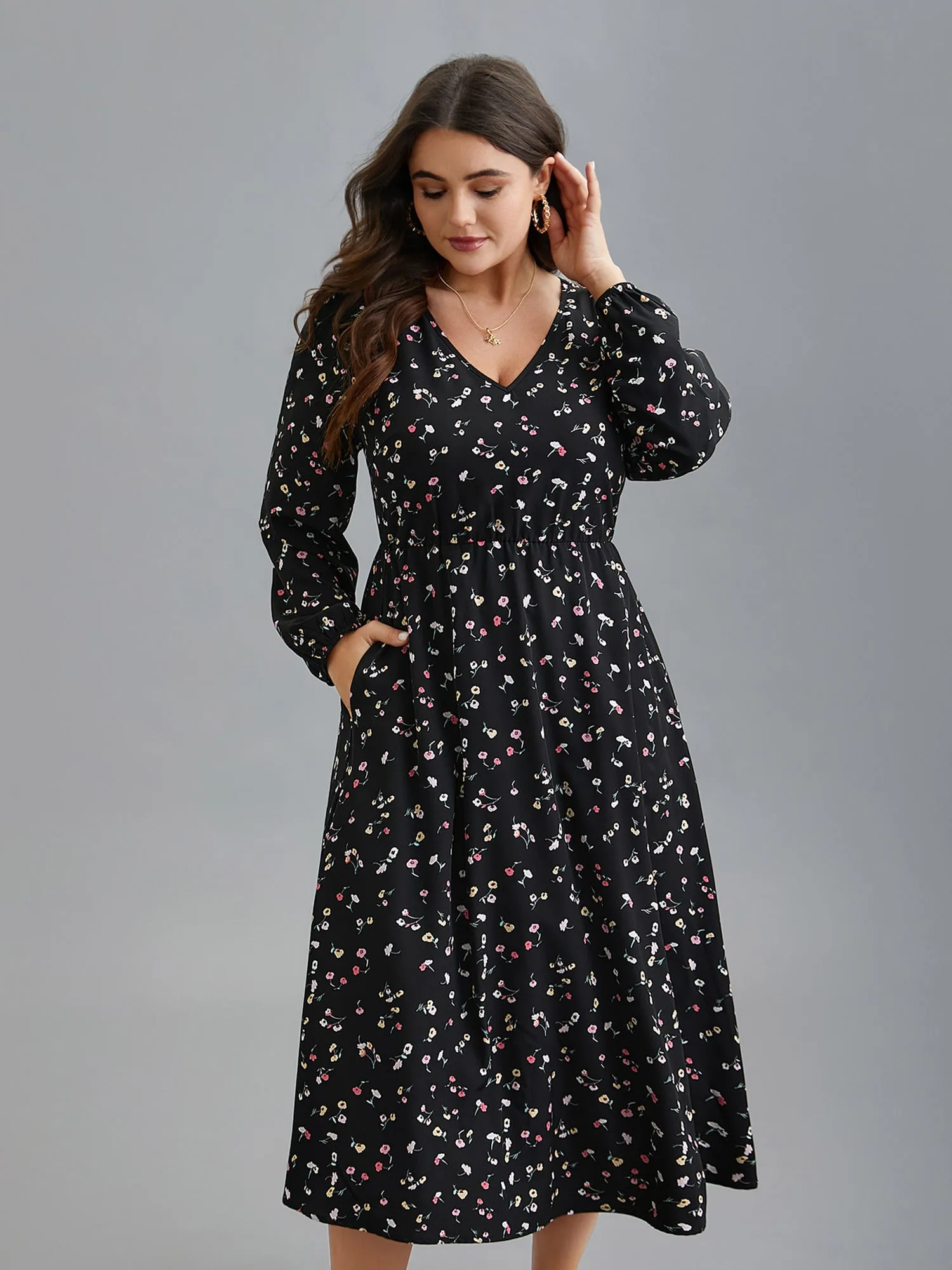 Floral Print V-Neck Waist-Defined Midi Dress sold by Bloomchic product image thumbnail 3