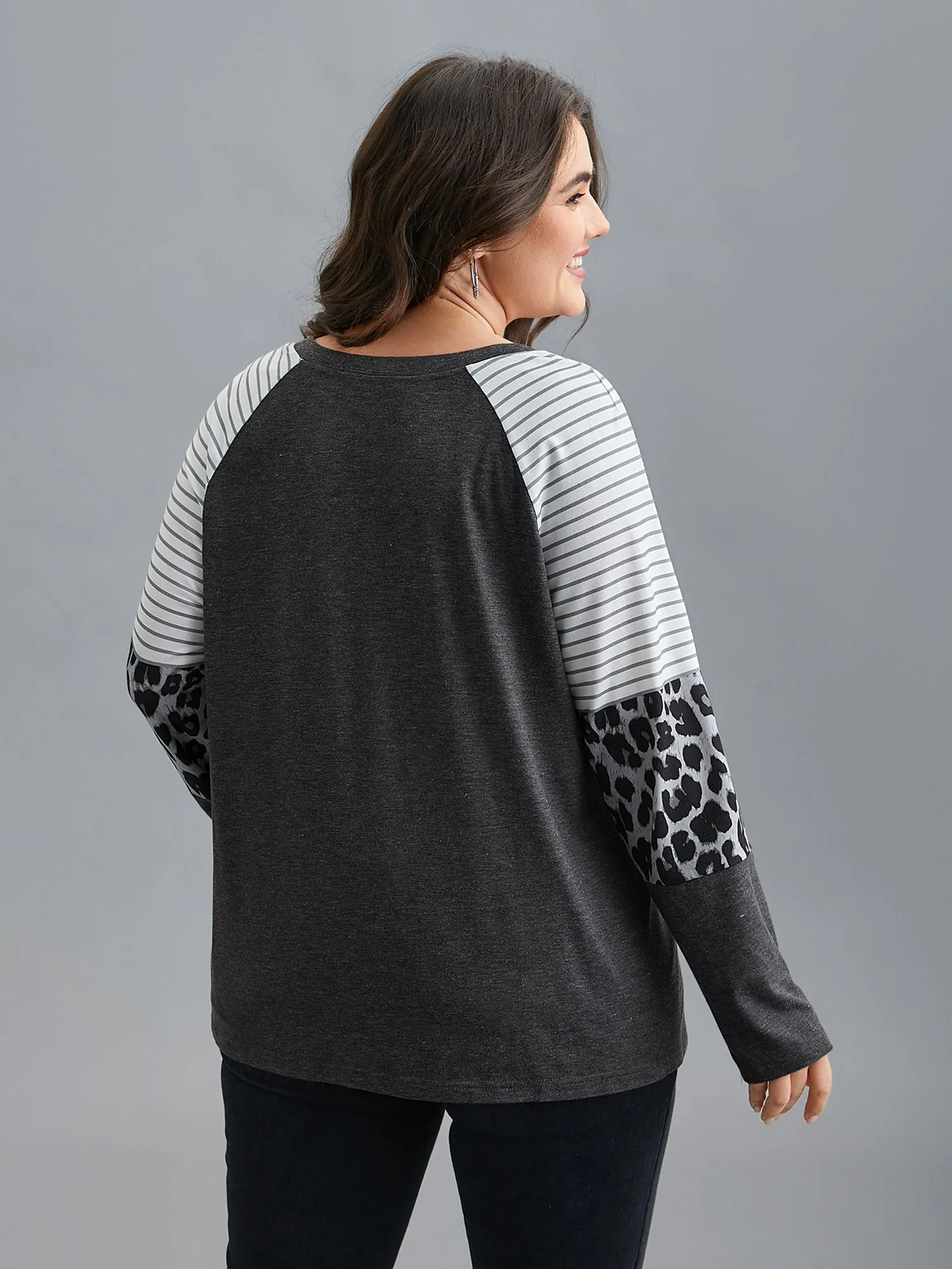 Mixed Leopard Print Raglan Sleeve T-Shirt sold by Bloomchic product image thumbnail 4