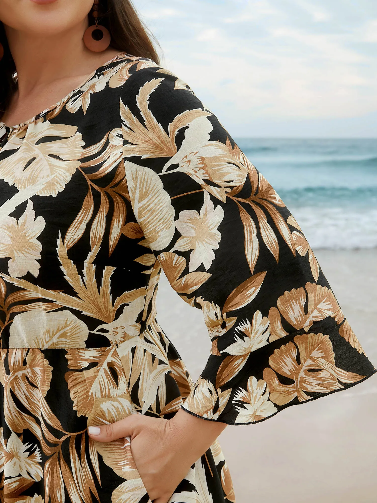 Tropical Leaf Print Neck-Tie Tiered Midi Dress sold by Bloomchic product image thumbnail 2