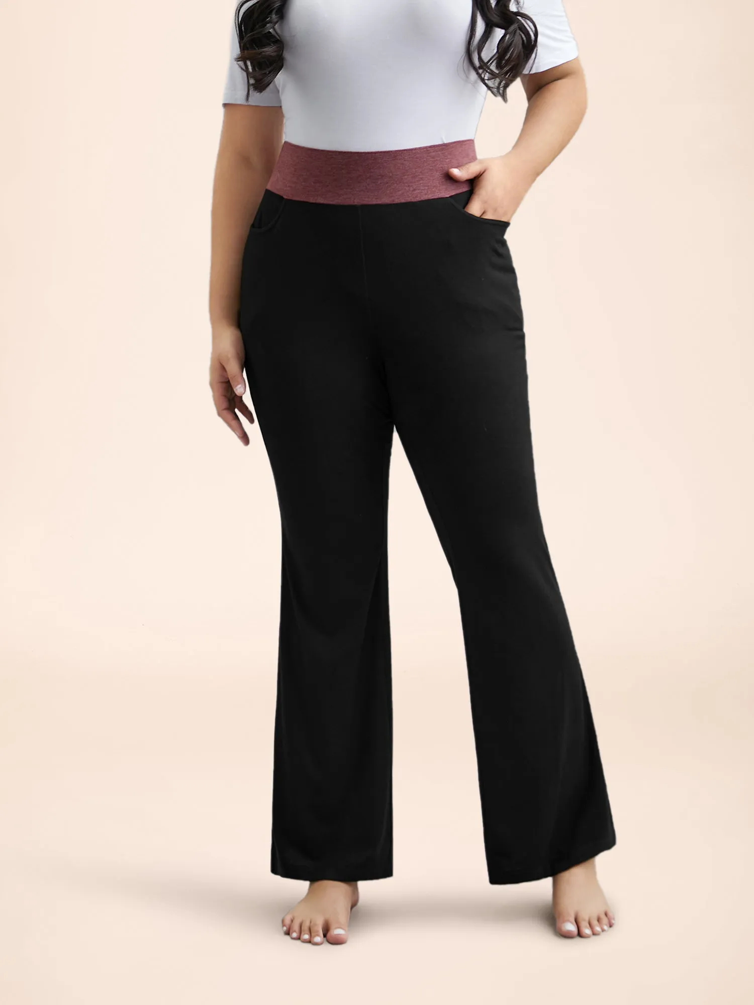 Color-Block Mid Rise Tight Pants sold by Bloomchic product image thumbnail 4