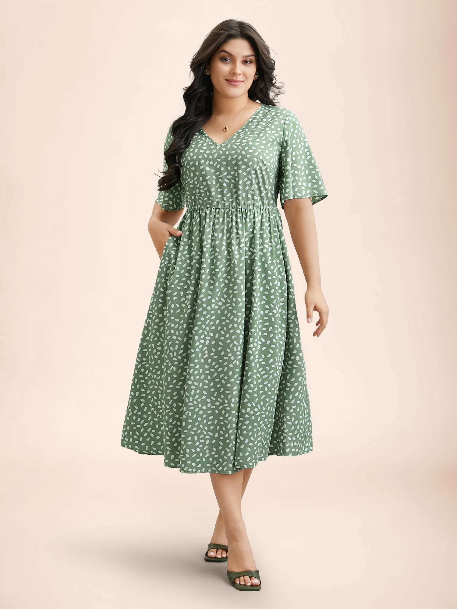 Polka Dot Print V-Neck Half Sleeve Midi Dress sold by Bloomchic product image thumbnail 2