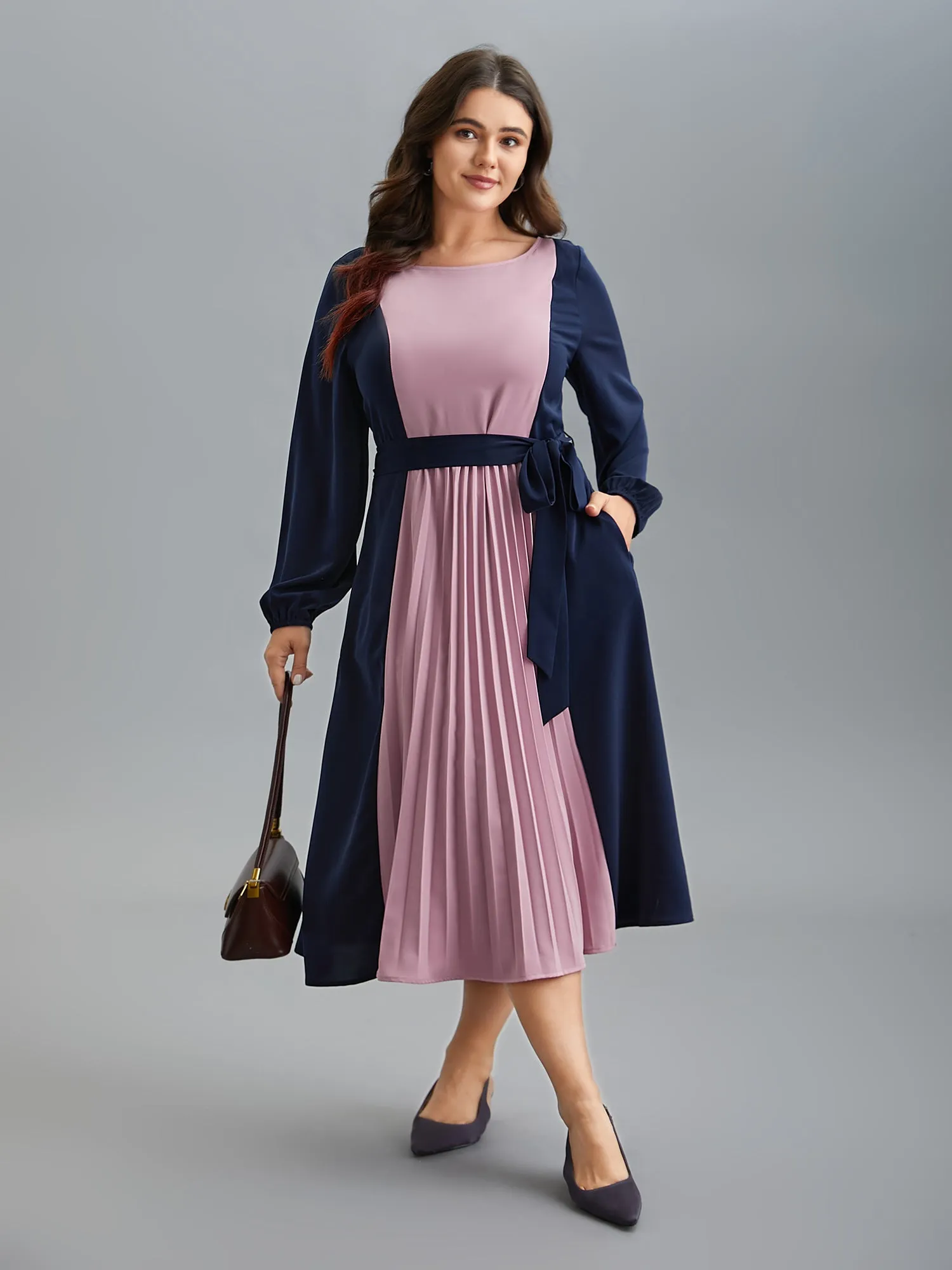 Color-Block Stretchy Waist-Cinched Pockets Dress sold by Bloomchic product image thumbnail 2