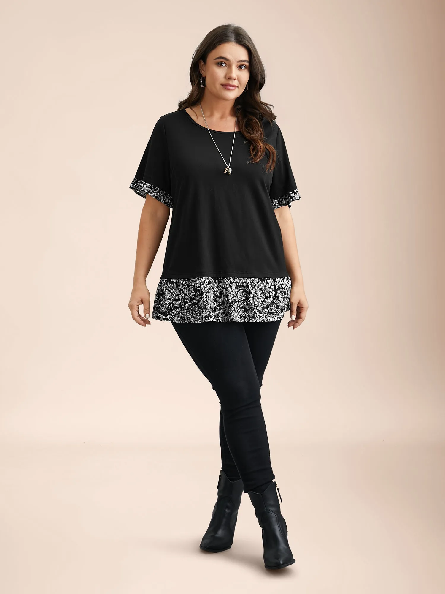 Stretchy Mixed Fabric Color-Block Top sold by Bloomchic product image thumbnail 4