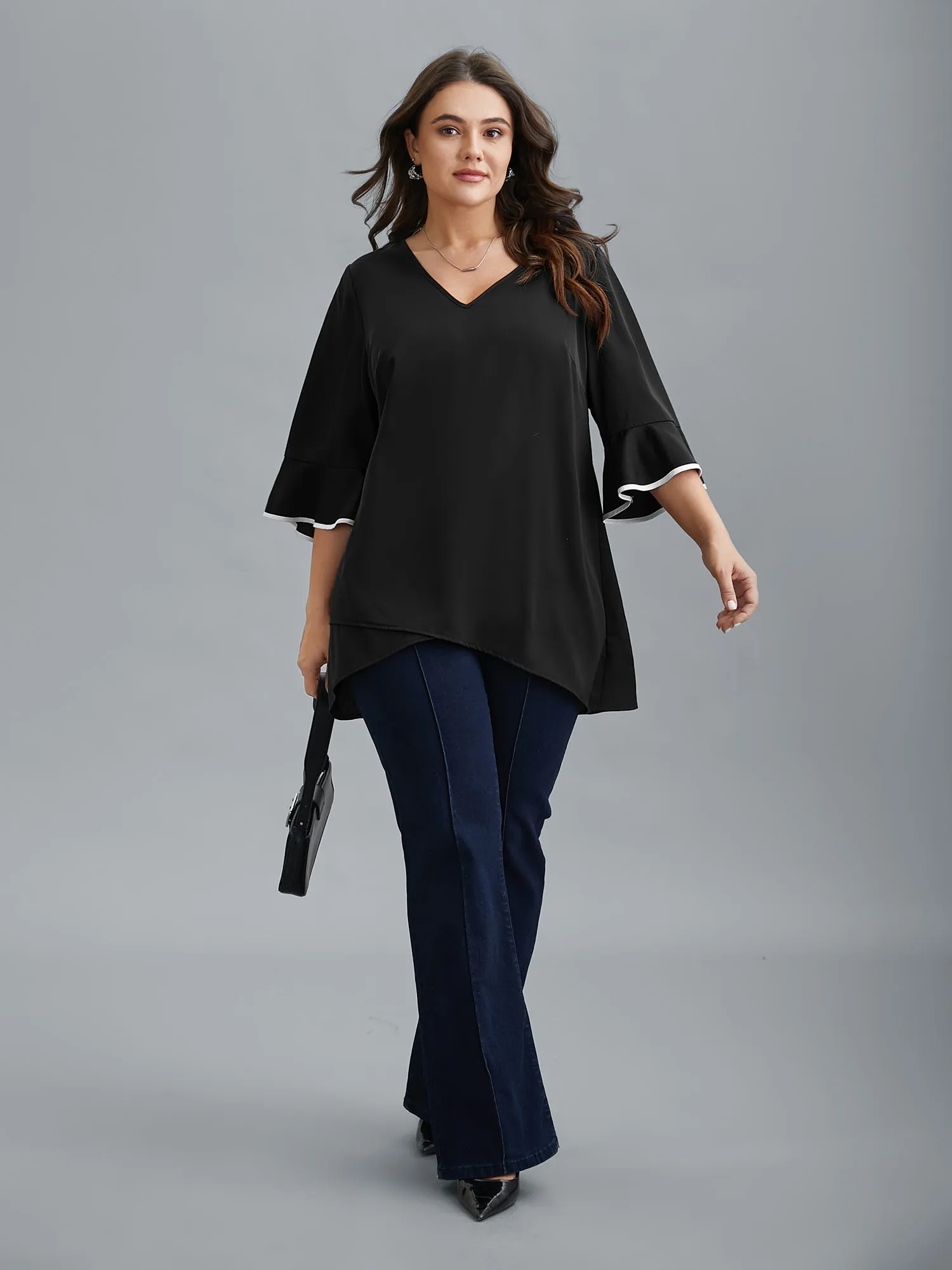 Color-Block Spliced Ruffled Overlap Hem Blouse sold by Bloomchic product image thumbnail 3