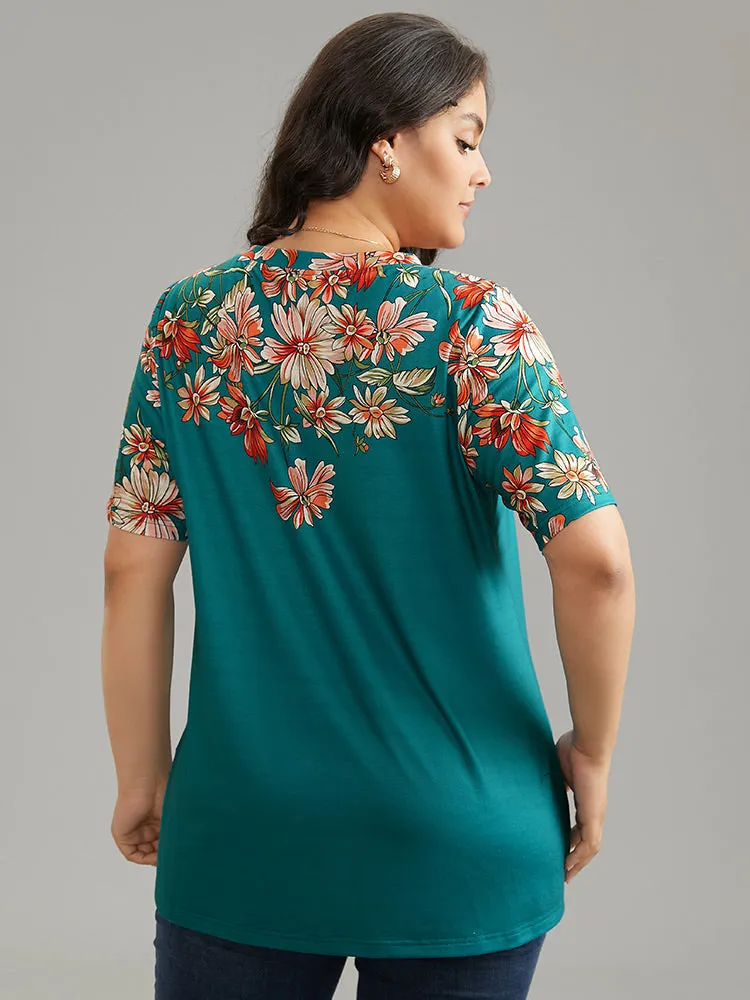 Contrast Floral Print V Neck T-shirt sold by Bloomchic product image thumbnail 2