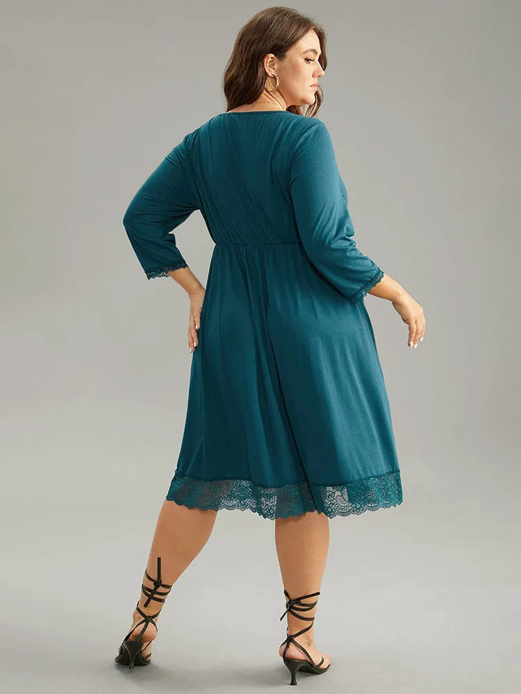 Solid Guipure Lace Ruched Elastic Waist Dress sold by Bloomchic product image thumbnail 2