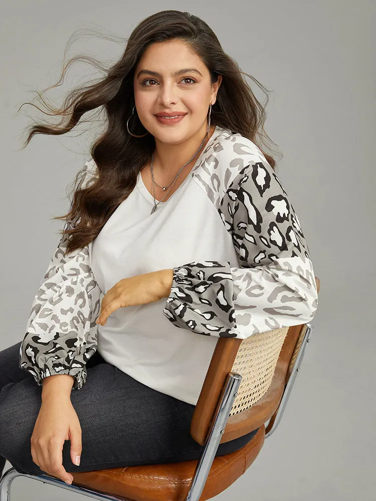 Leopard Patchwork Contrast Lantern Sleeve Sweatshirt sold by Bloomchic product image thumbnail 2