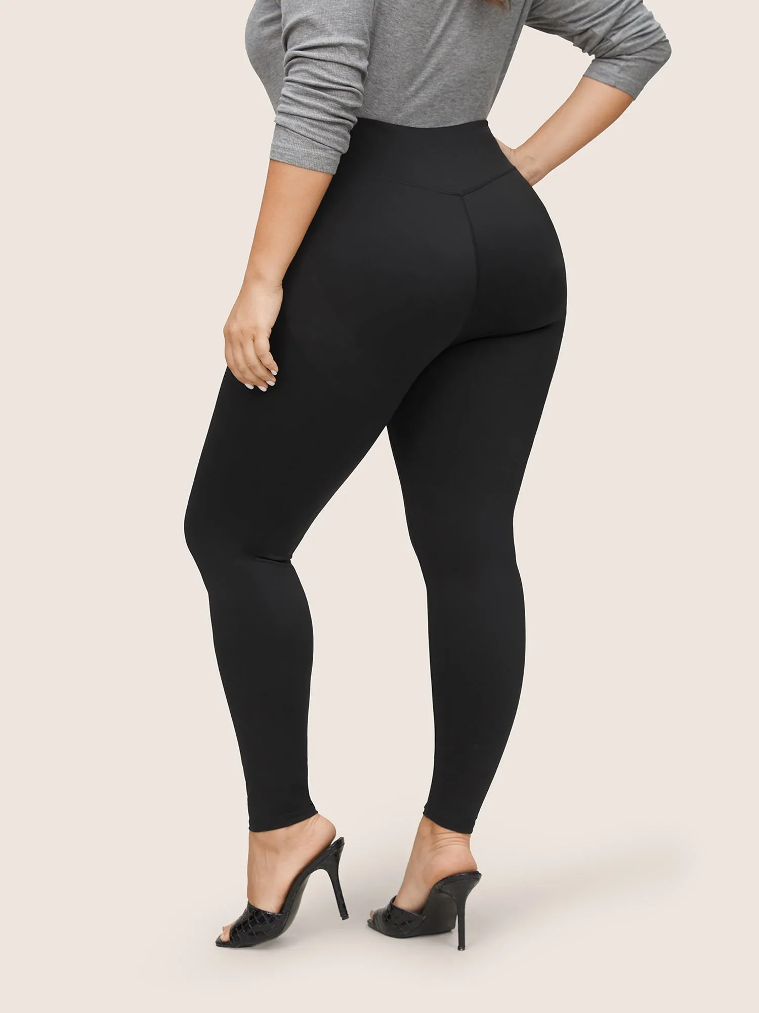Solid Seamless Butt Lifting High Rise Leggings sold by Bloomchic product image thumbnail 5