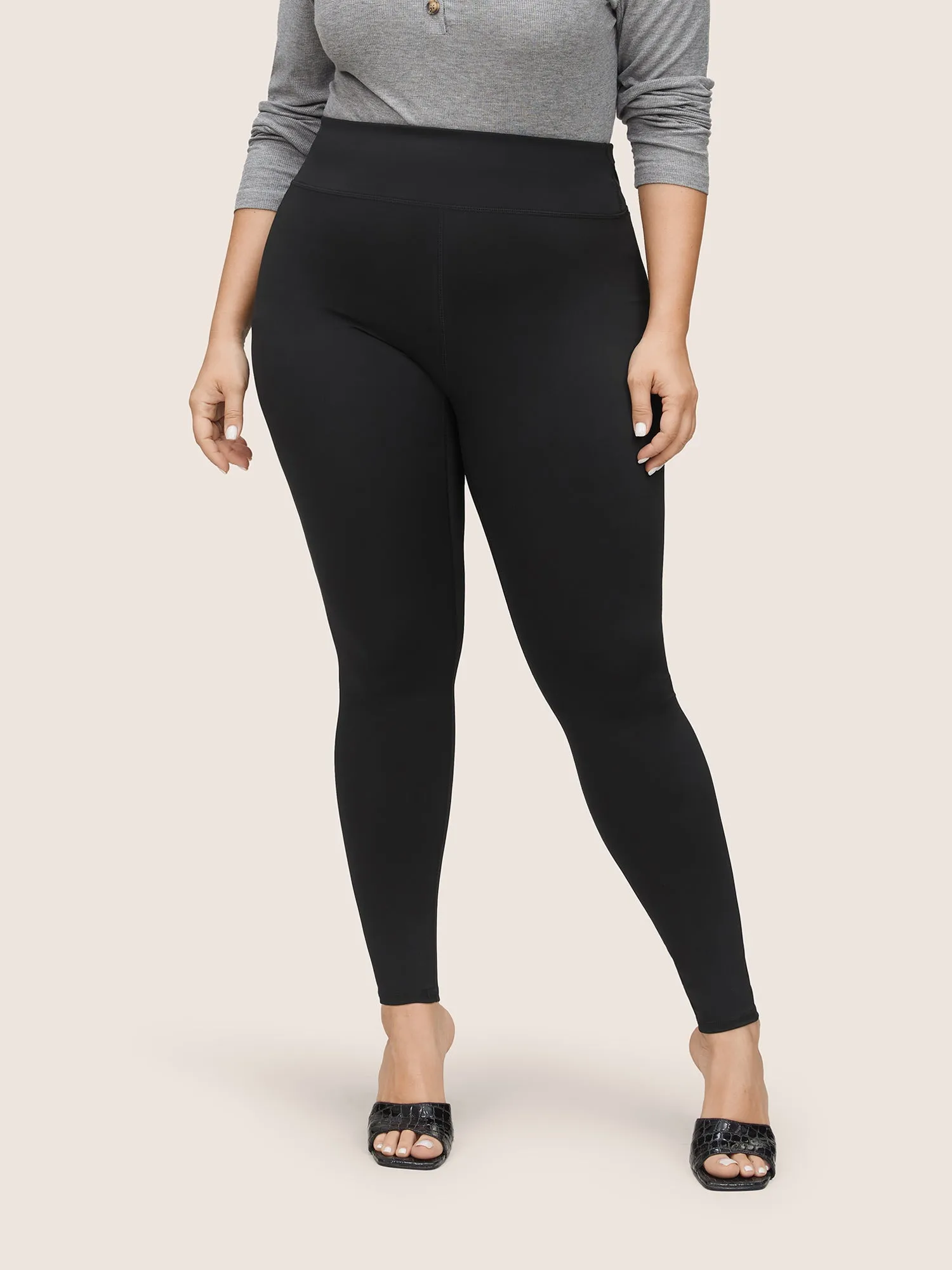 Solid Seamless Butt Lifting High Rise Leggings sold by Bloomchic