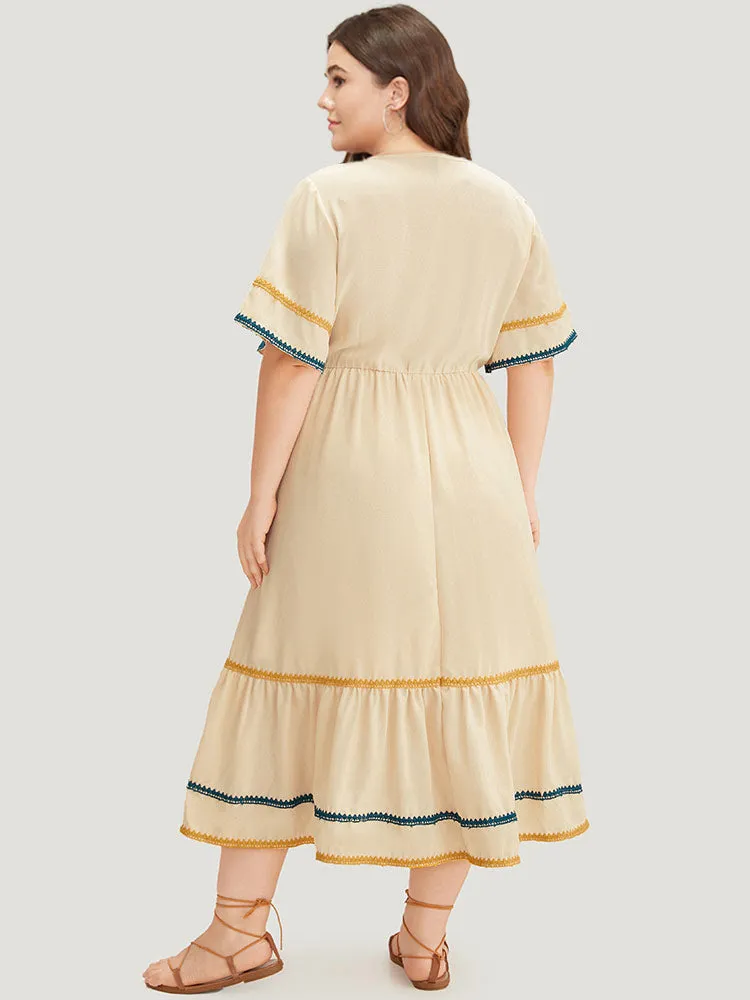 Contrast Trim Pocket V Neck Gathered Dress sold by Bloomchic product image thumbnail 5