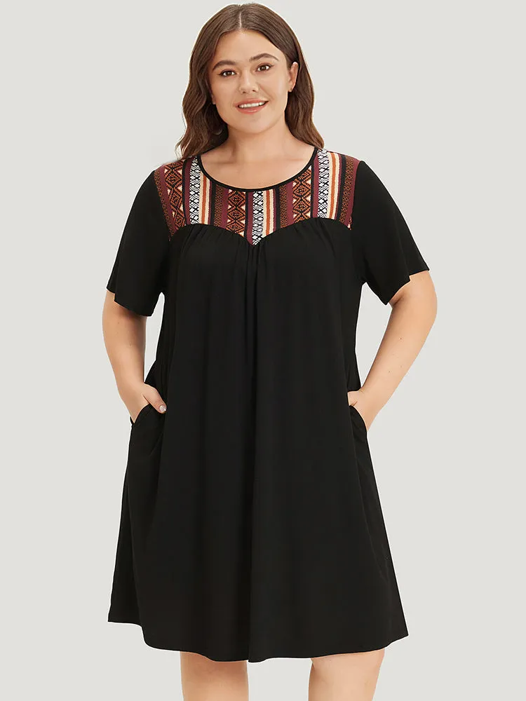 Supersoft Essentials Geometric Print Patchwork Gathered Ruffle Sleeve Dress sold by Bloomchic