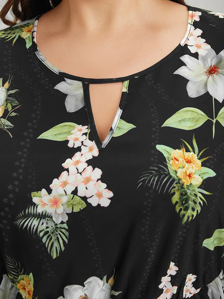 Floral Print Ruffle Pocket Keyhole Round Neck Dress sold by Bloomchic product image thumbnail 3