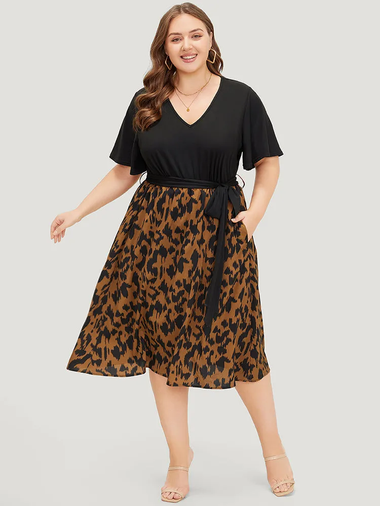 Allover Print Contrast Belted Ruffle Sleeve Patchwork Dress sold by Bloomchic