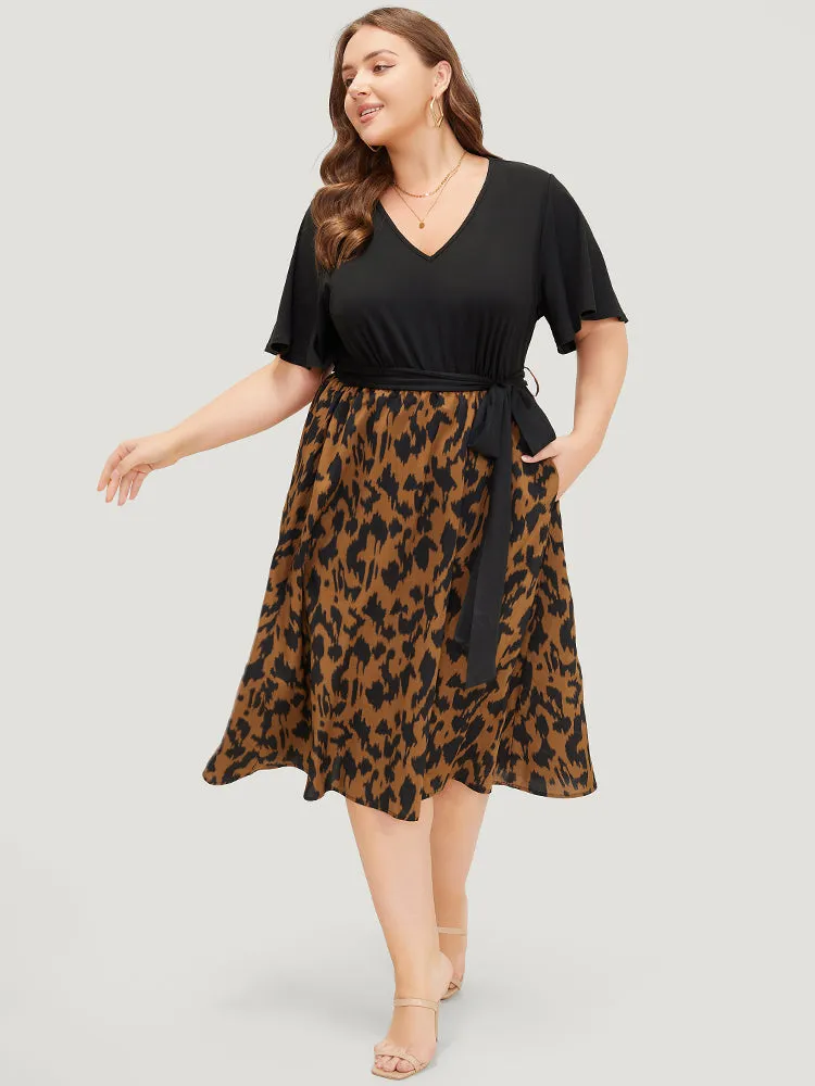 Allover Print Contrast Belted Ruffle Sleeve Patchwork Dress sold by Bloomchic product image thumbnail 4