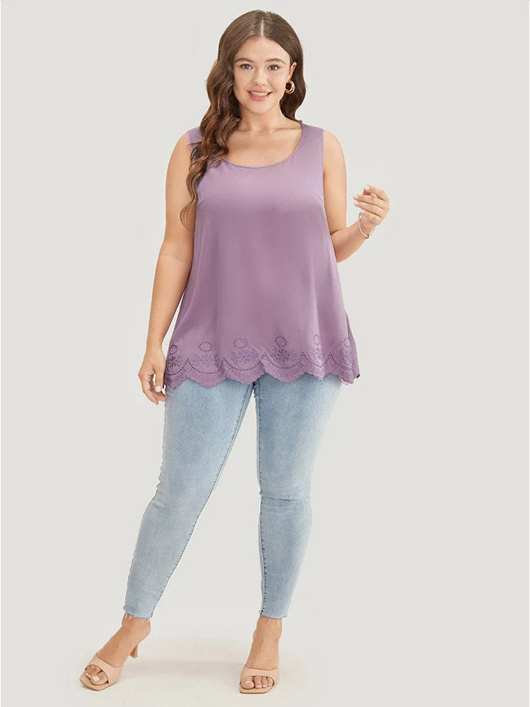 Plain Embroidered Scalloped Trim Tank Top sold by Bloomchic product image thumbnail 4