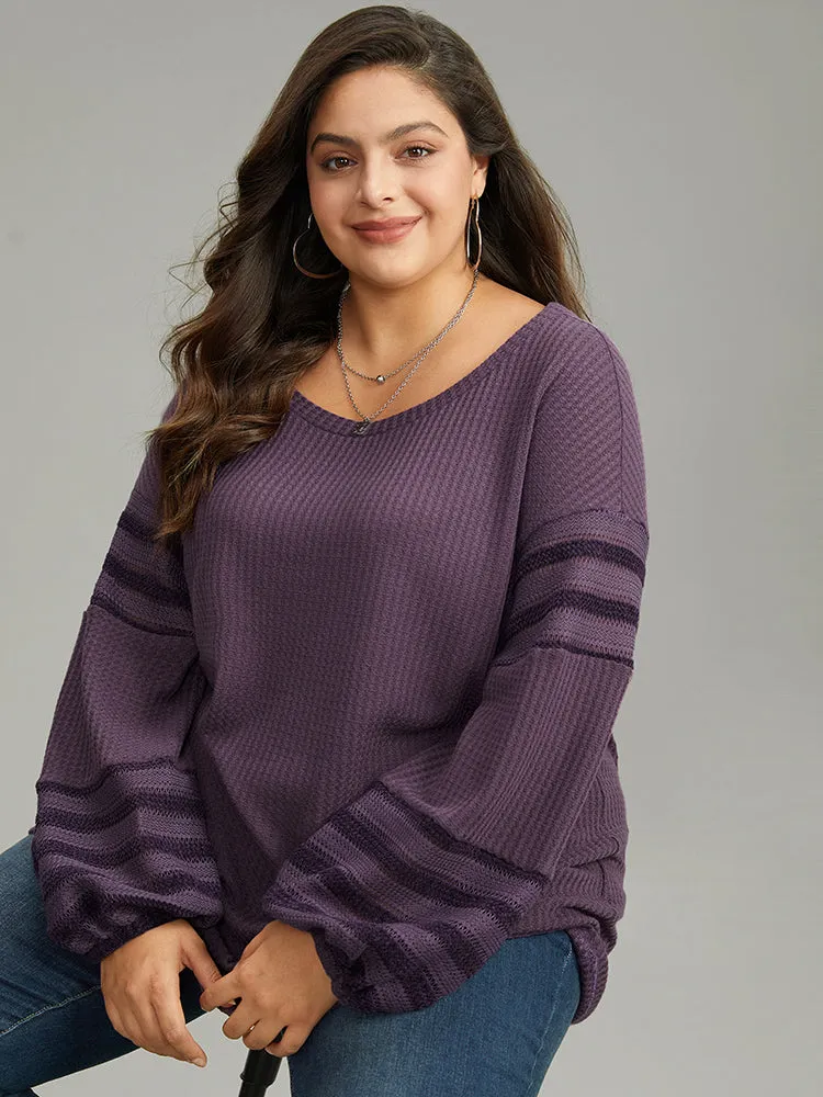 Plain Texture Patchwork Hollow Out T-shirt sold by Bloomchic product image thumbnail 3