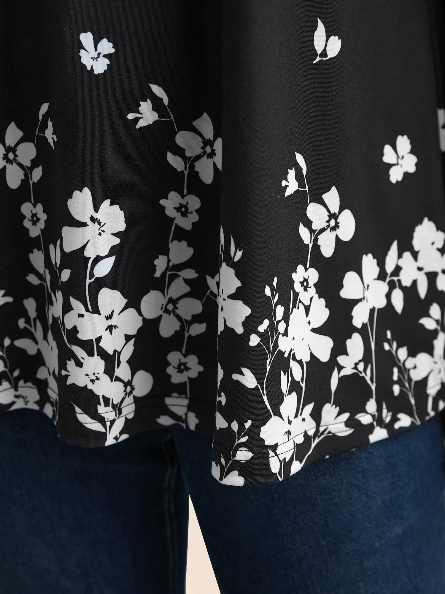 Floral Print Round Neck Fitted Top sold by Bloomchic product image thumbnail 5