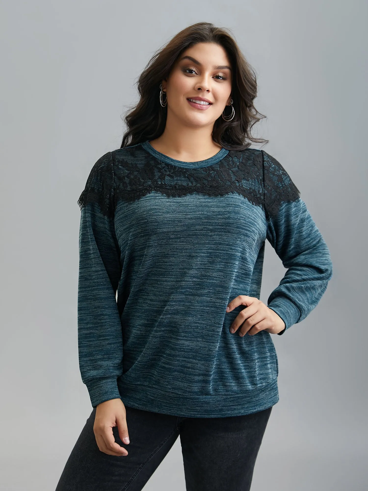 Lace Patchwork Color Contrast Sweatshirt sold by Bloomchic product image thumbnail 5