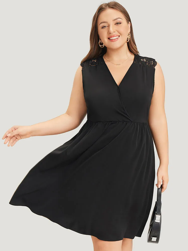 Solid Wrap Pocket Lace Patchwork Tank Dress sold by Bloomchic product image thumbnail 2