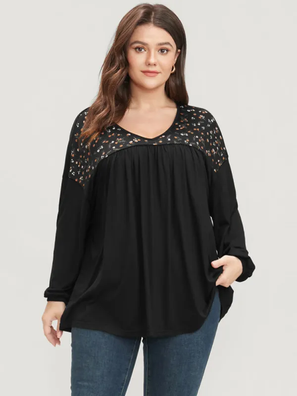 Ditsy Floral Patchwork Lantern Sleeve V Neck Long Tee sold by Bloomchic