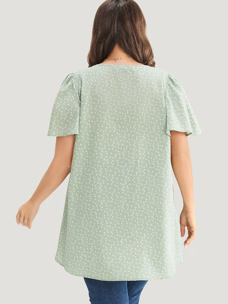 Heart Print Ruffle Sleeve Asymmetrical Hem Blouse sold by Bloomchic product image thumbnail 2