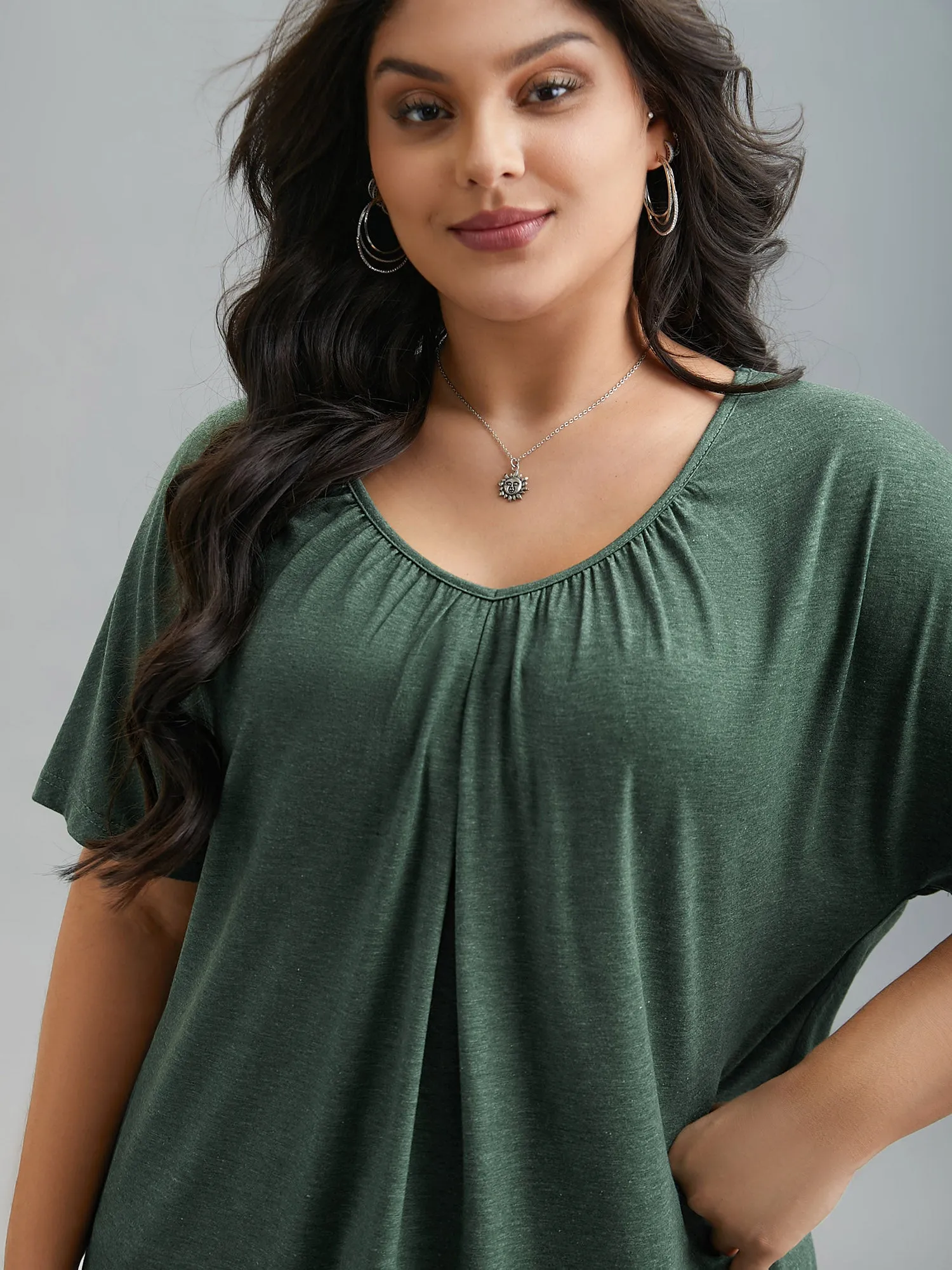 Pleated Plain Half-Sleeve Knit Top sold by Bloomchic product image thumbnail 4