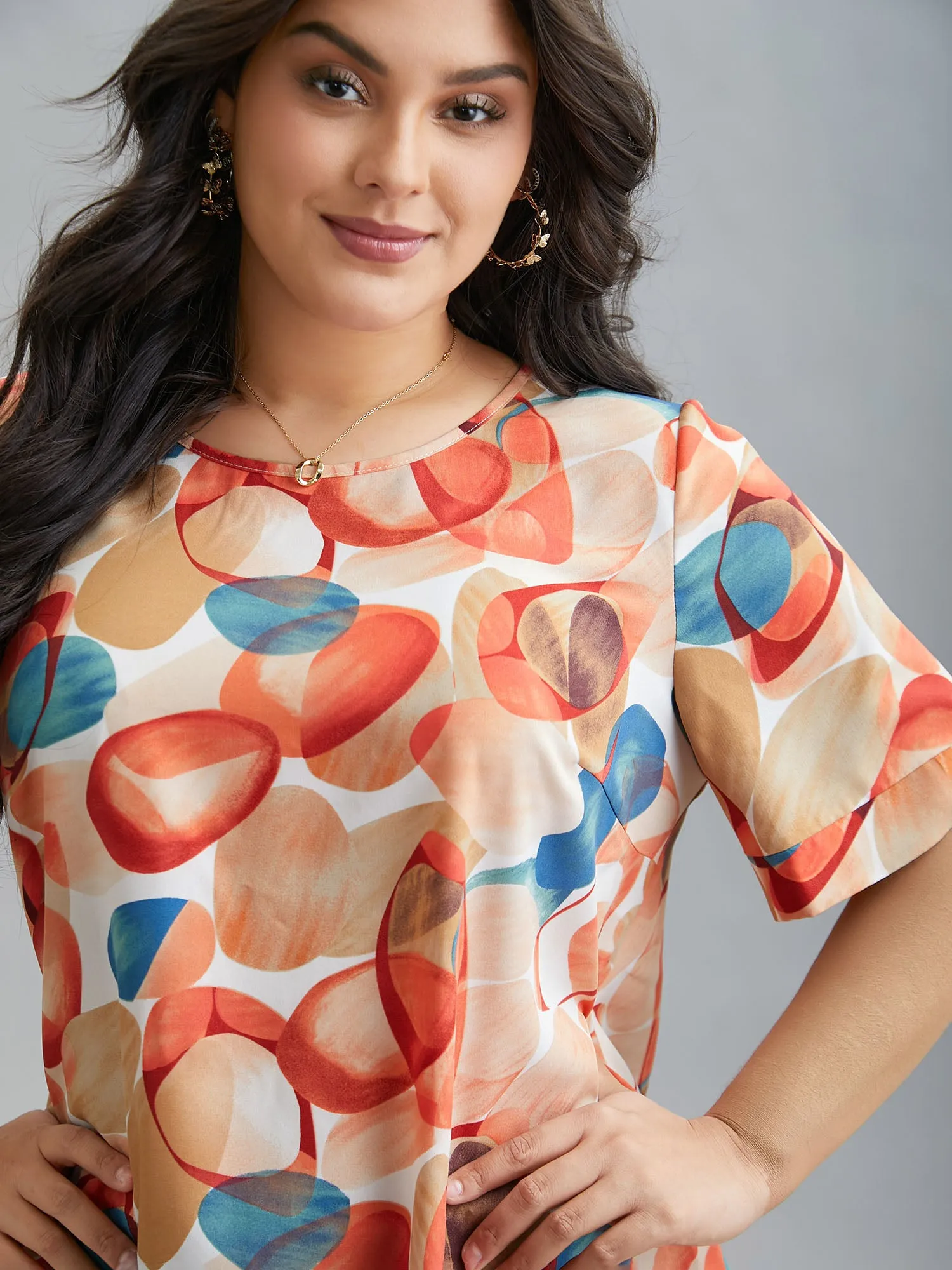 Multi-Color Drops Round Neck Blouse sold by Bloomchic product image thumbnail 3