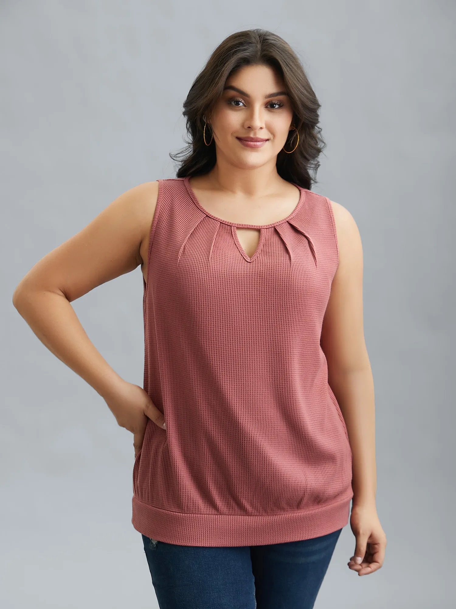 Neck Cut-Out Textured Stretchy Vest sold by Bloomchic