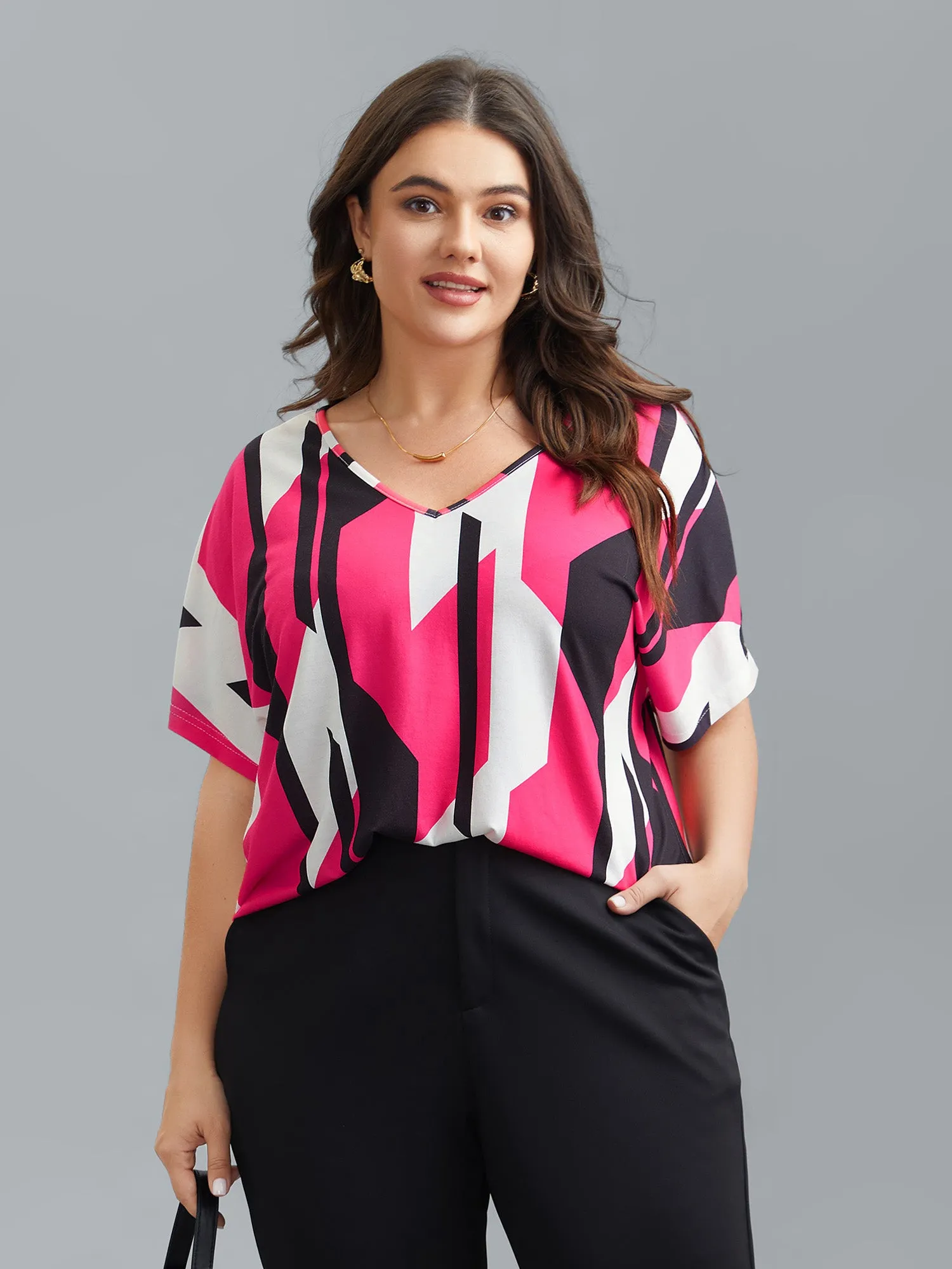 Abstract Print V-Neck T-Shirt sold by Bloomchic product image thumbnail 4