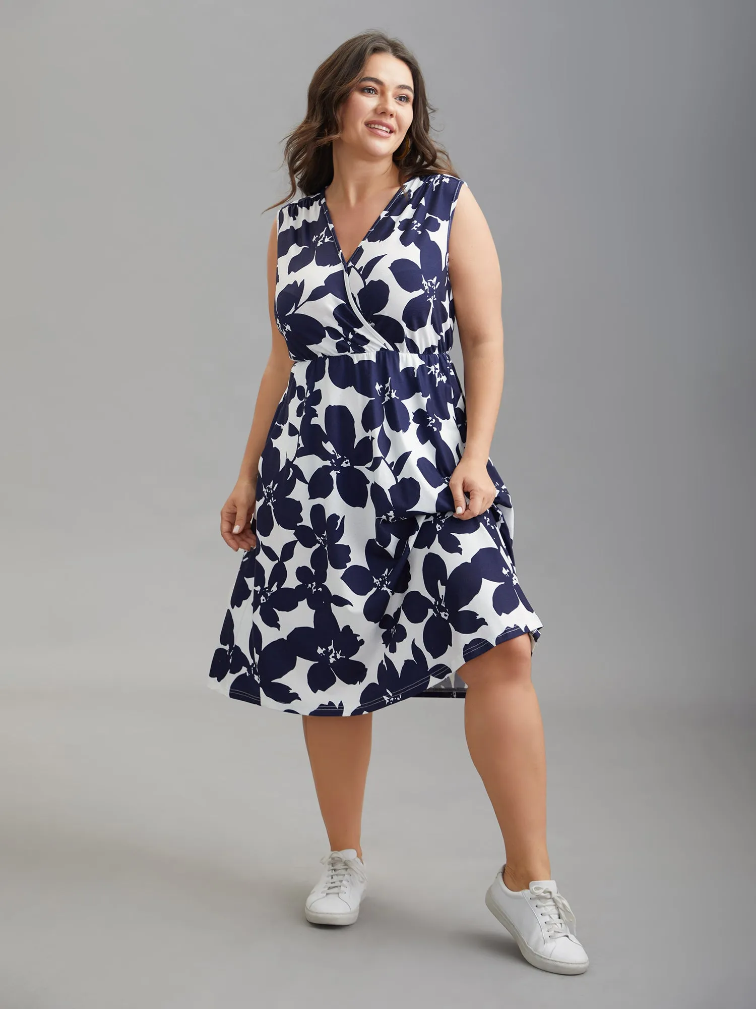 Floral Print Surplice Neck Midi Dress sold by Bloomchic product image thumbnail 2