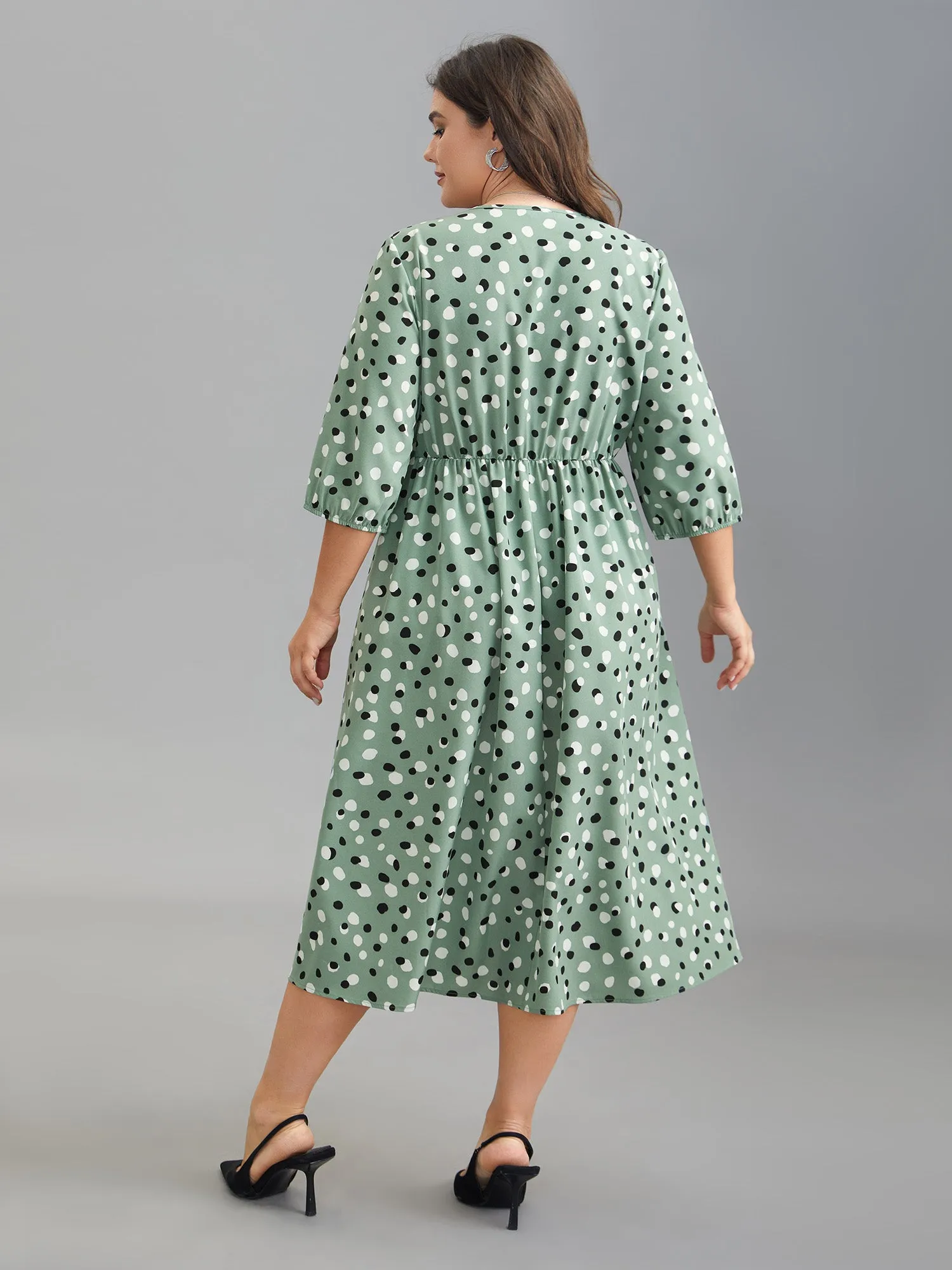Dots Print Surplice Neck Midi Dress sold by Bloomchic product image thumbnail 4