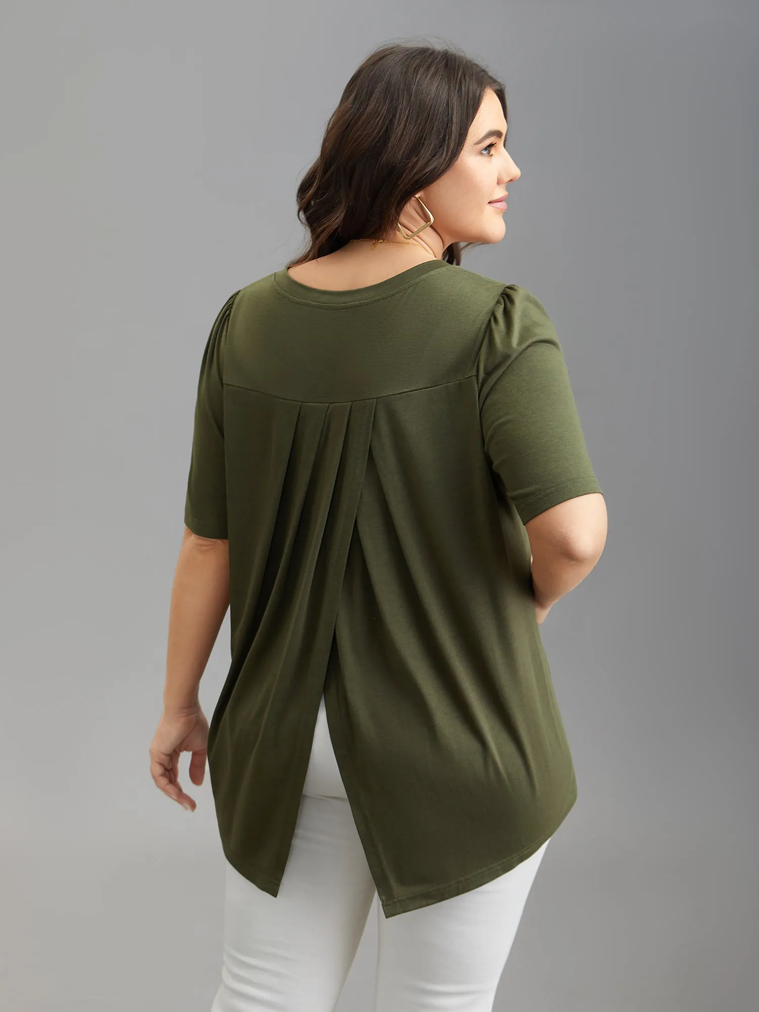 Back Pleats V-Neck Split T-Shirt sold by Bloomchic product image thumbnail 5