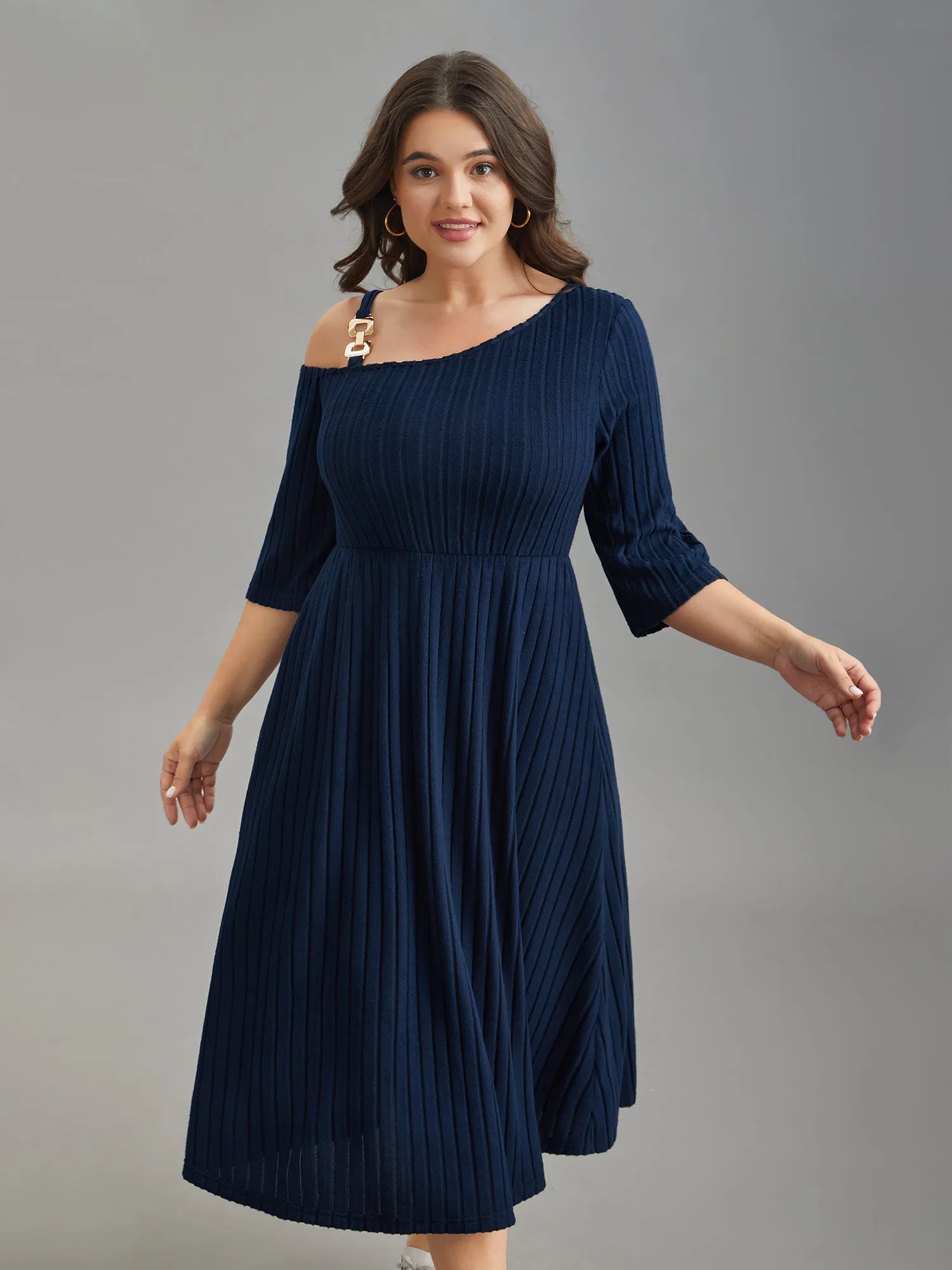 One-Shoulder Pit-Strip Knit Buckle Midi Dress sold by Bloomchic product image thumbnail 5