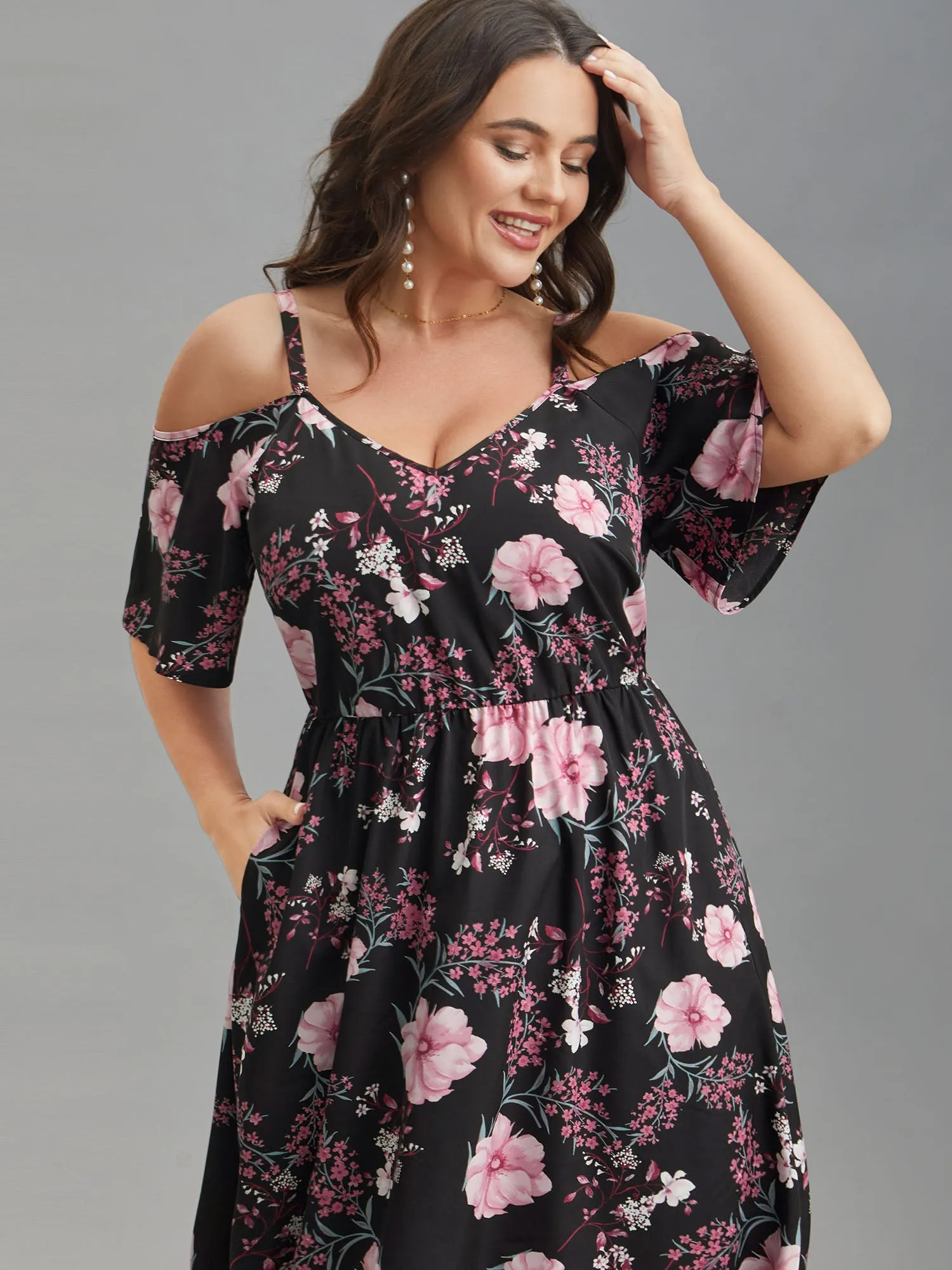 Floral Print Cold-Shoulder Pockets Midi Dress sold by Bloomchic