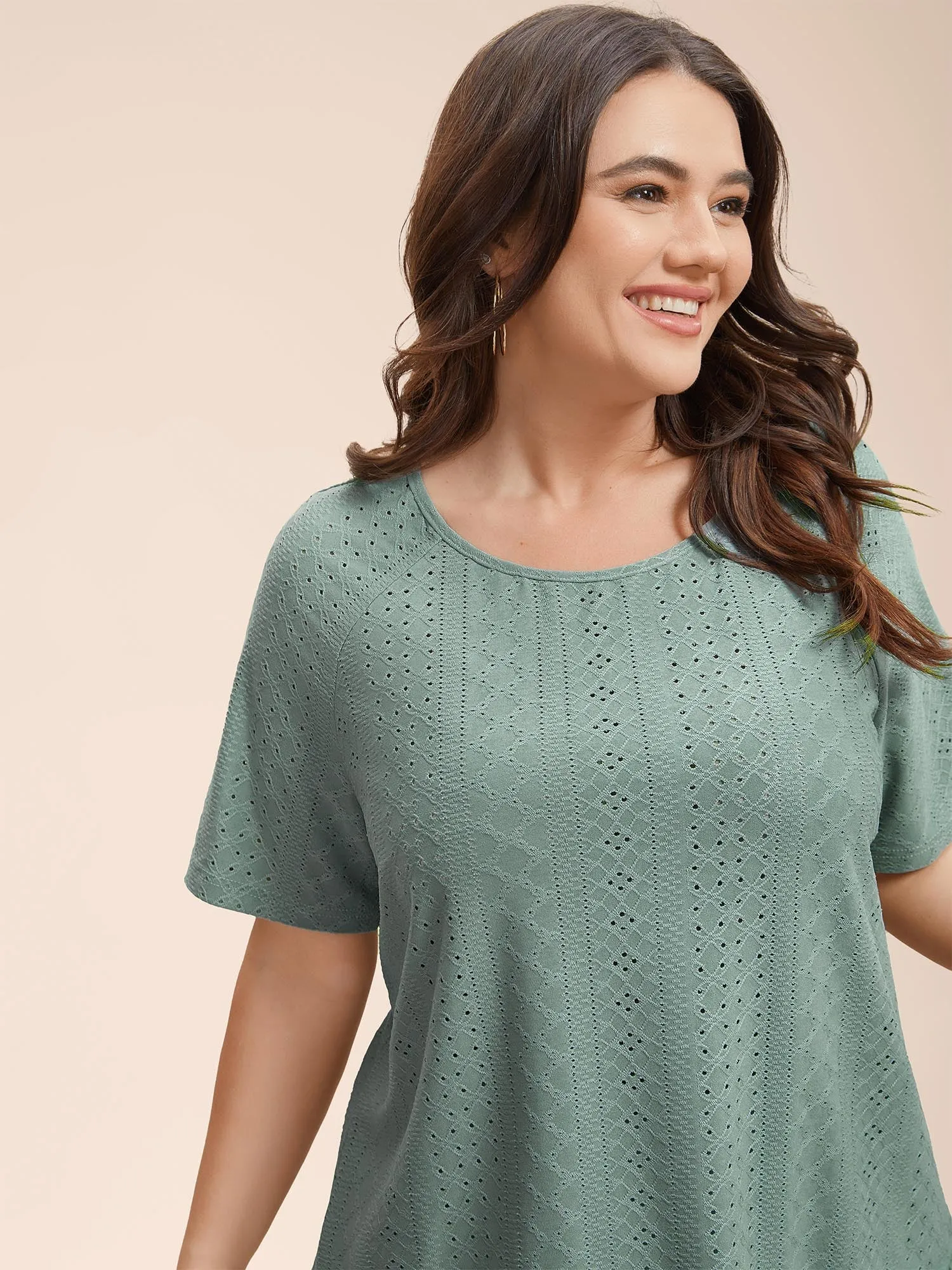 Textured Raglan Sleeve Lace Top sold by Bloomchic product image thumbnail 2