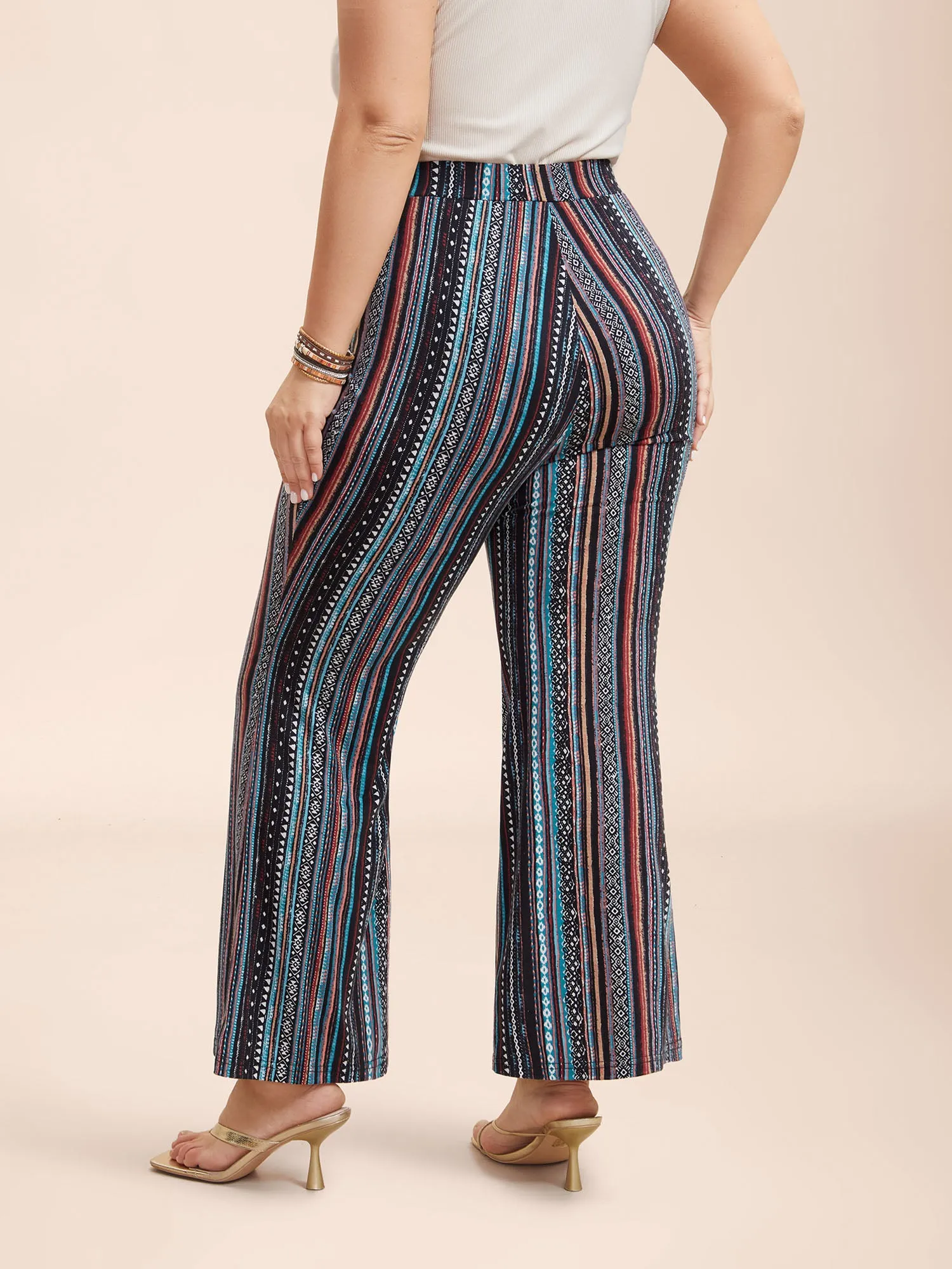 Floral Pattern Midi-Rise Bootcut Legging sold by Bloomchic product image thumbnail 5