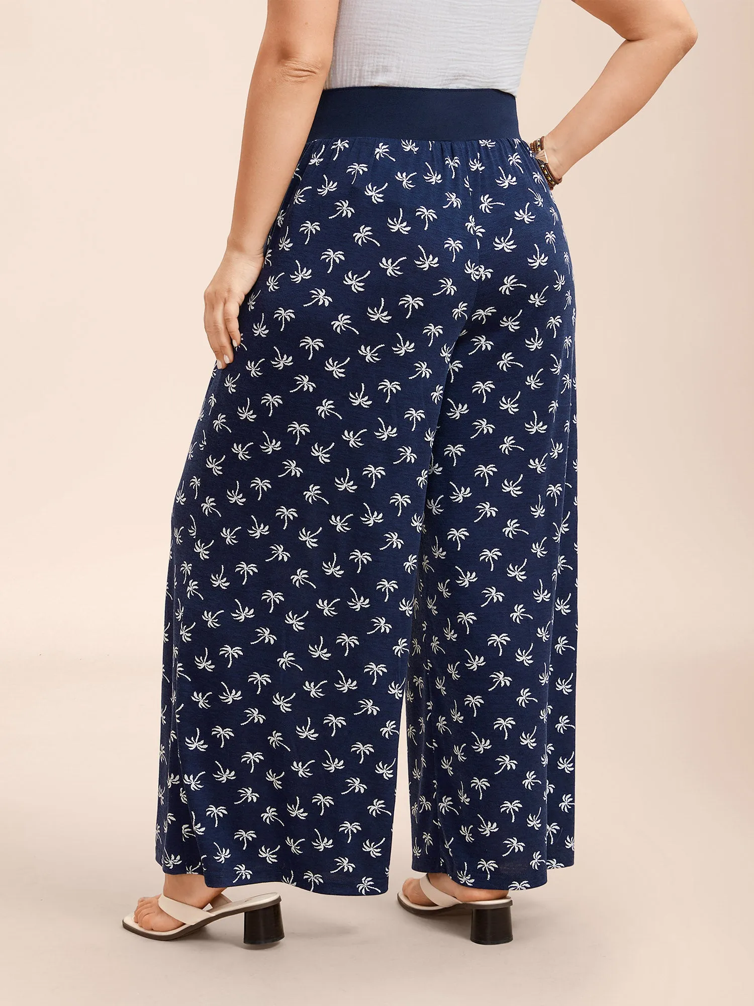 Color Block Printed Drawstring Straight Pants sold by Bloomchic product image thumbnail 4