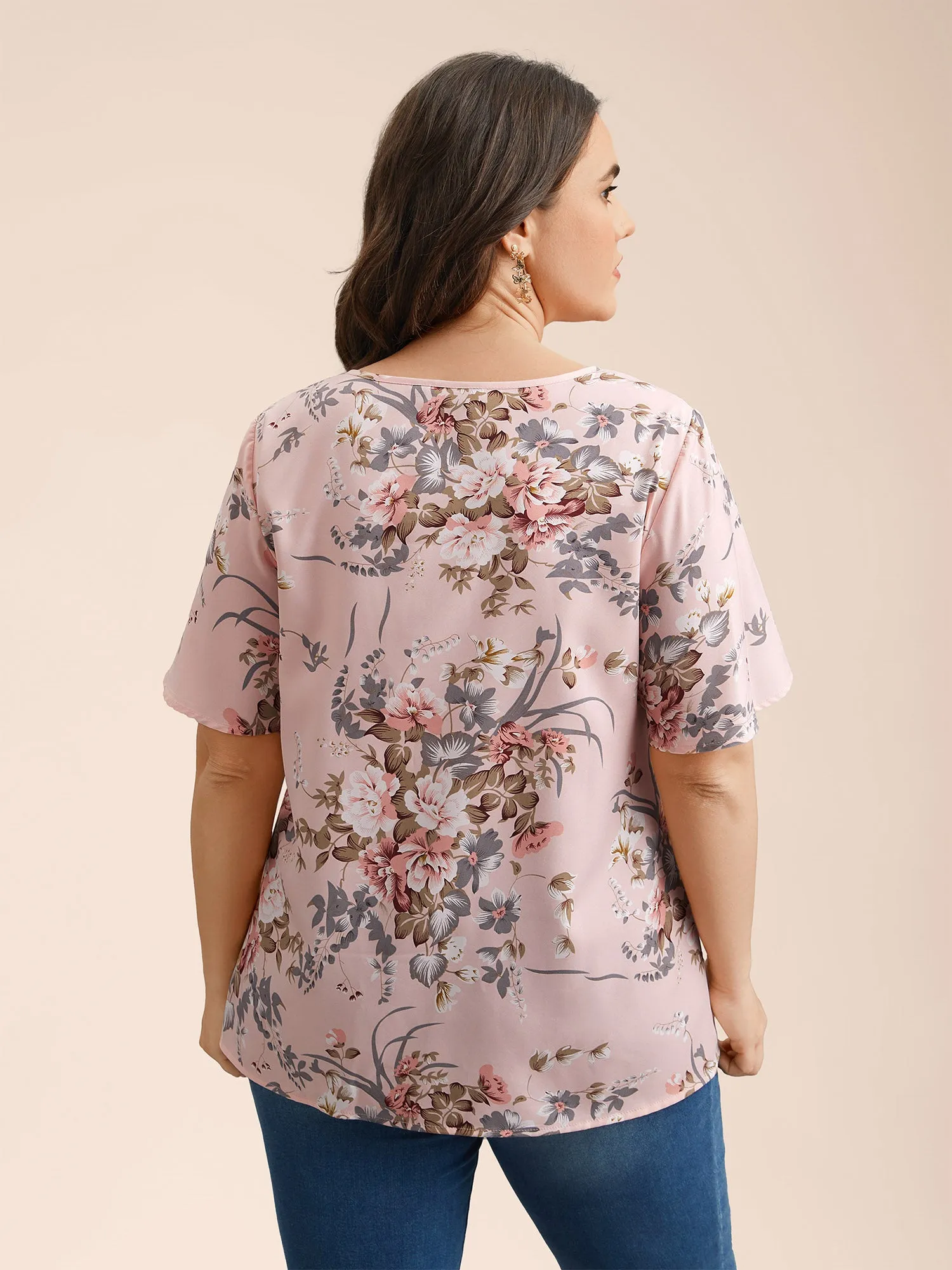 Spring Pattern Neck Cut-Out Pleated Shirt sold by Bloomchic product image thumbnail 4