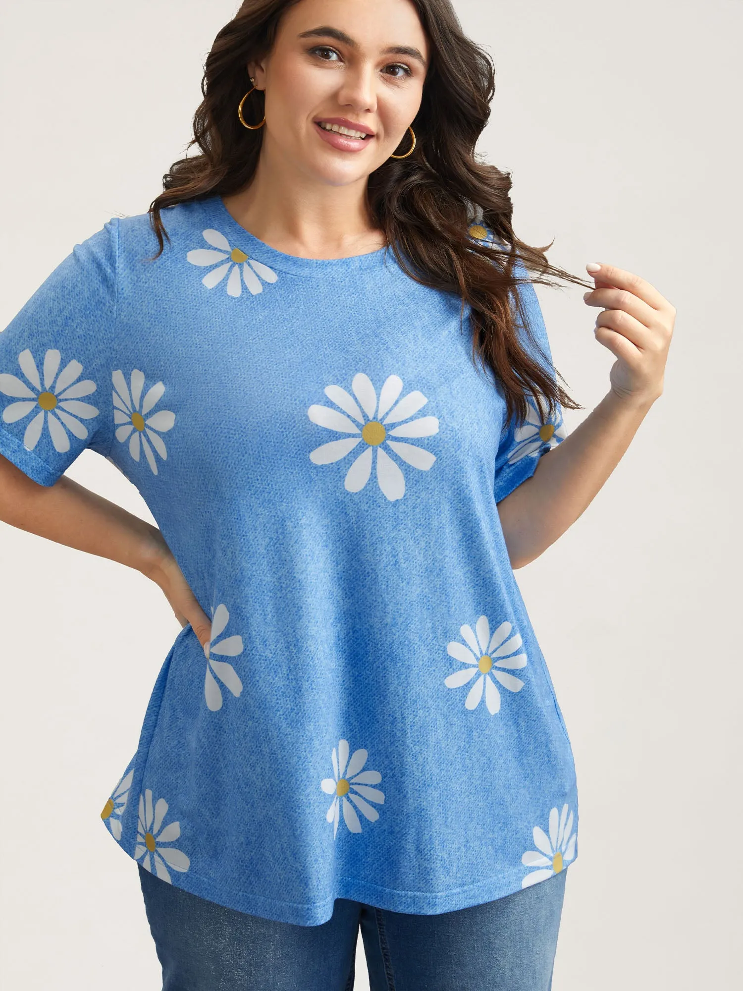 Stretchy Floral Print Round Neck T-shirt sold by Bloomchic