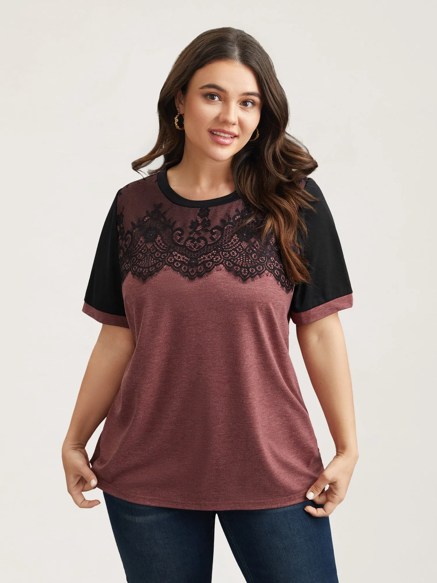 Stretchy Scalloped Lace Color Contrast T-Shirt sold by Bloomchic product image thumbnail 2